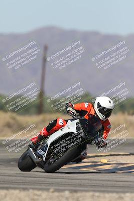 media/Oct-13-2025-Moto Forza (Mon) [[a66d839500]]/4-C Group/Session 3 (Turn 16)/